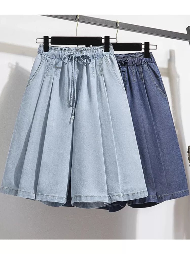 Pleated Lyocell Denim Half Length Shorts
