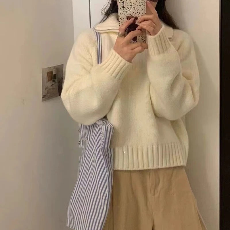 Long-Sleeved Semi-Turtleneck Zipper Sweater