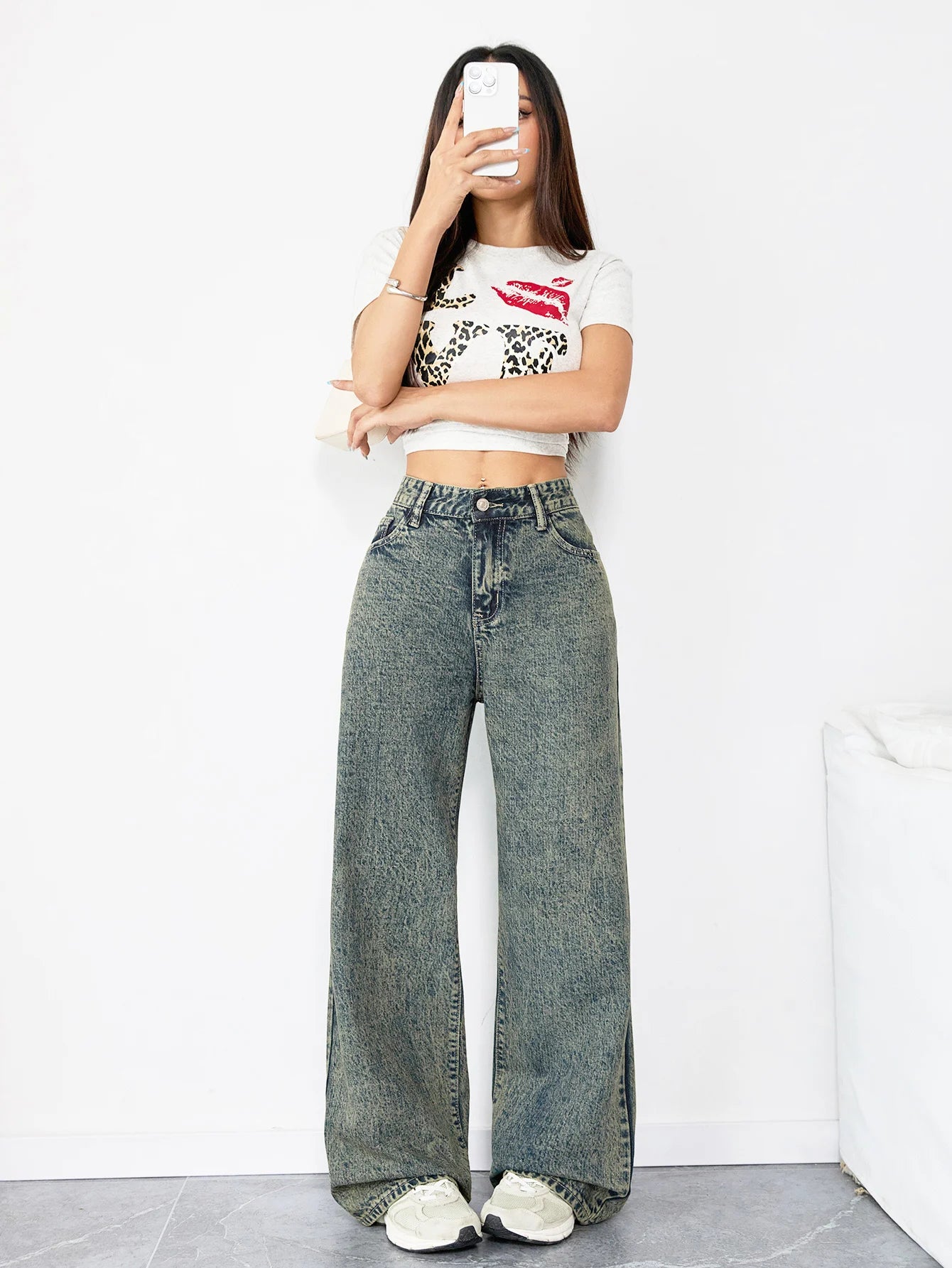 Chic Loose Fit Wide Leg Denim Jeans