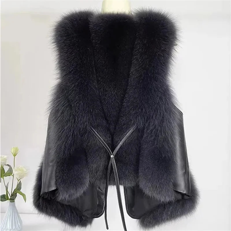 2024 Autumn and Winter Fox Fur Vest Short Style Splicing Solid Color Fur New Camry Shoulder V-neck Qianjin Style Short Style