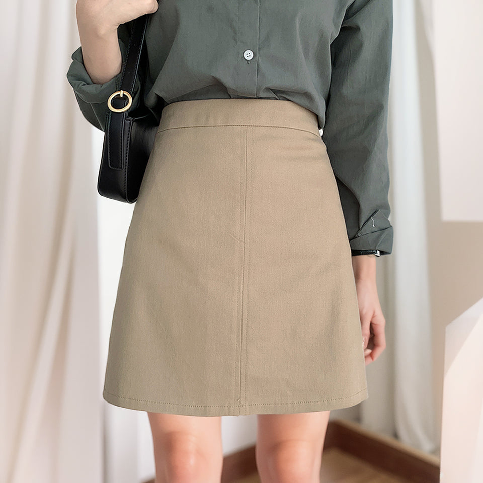 All-Match Khaki Slim Looking Short A- line Skirt