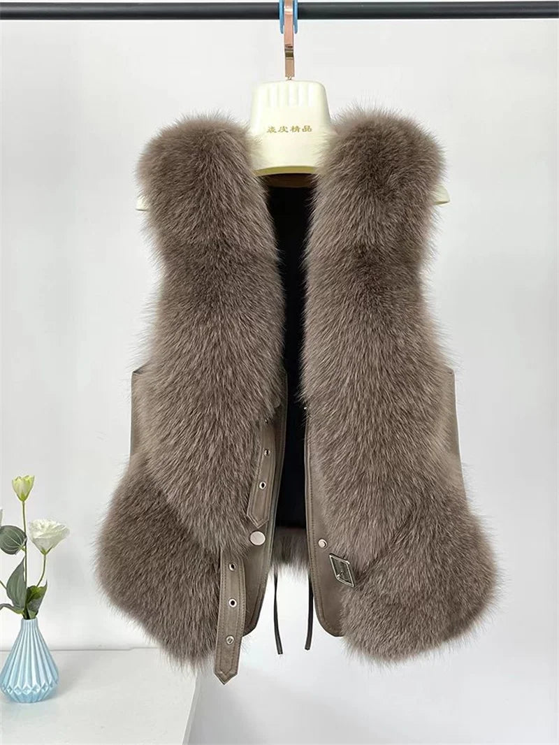2024 Autumn and Winter Fox Fur Vest Short Style Splicing Solid Color Fur New Camry Shoulder V-neck Qianjin Style Short Style